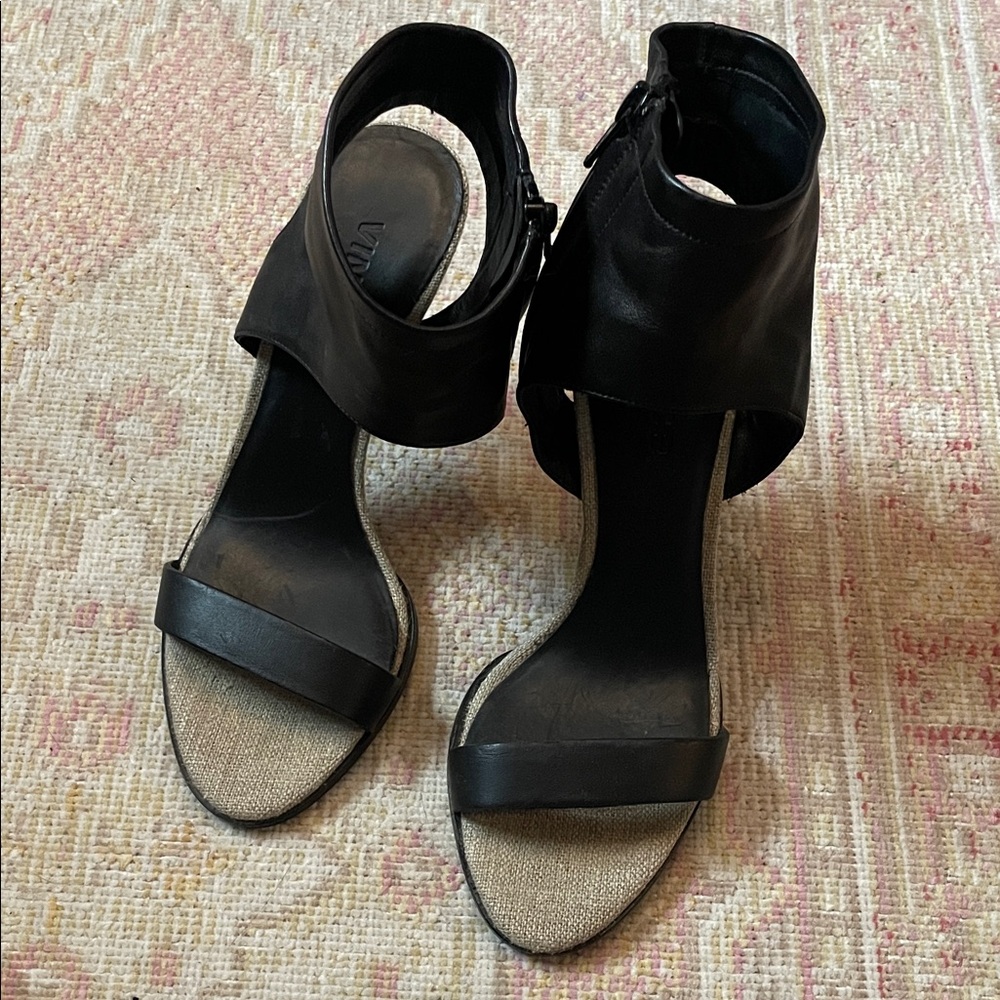 Vince Black and Tan Women's Heels